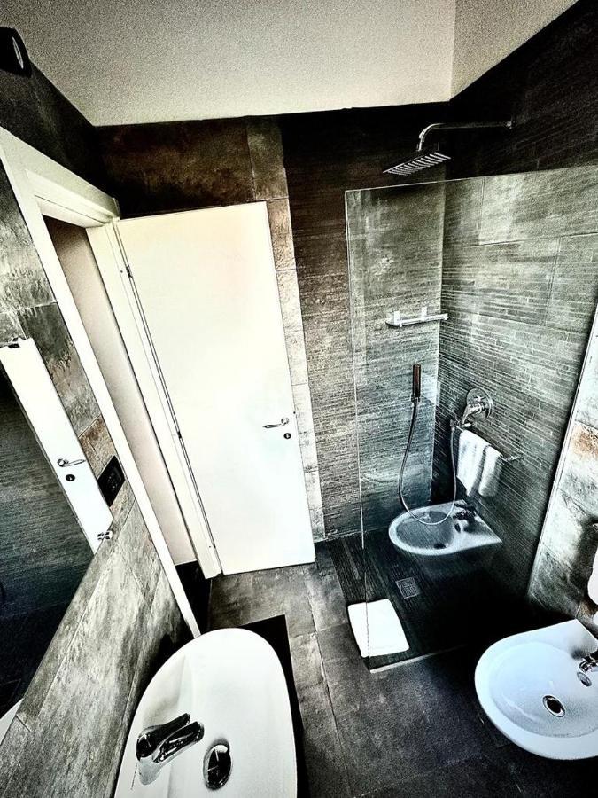 Dazio Exclusive Rooms Rome Bagian luar foto