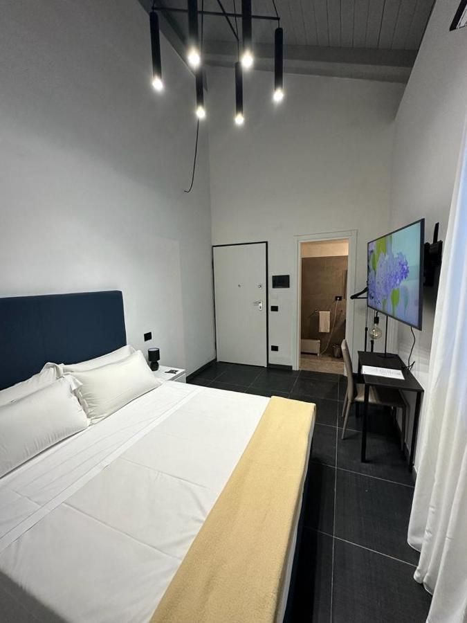 Dazio Exclusive Rooms Rome Bagian luar foto